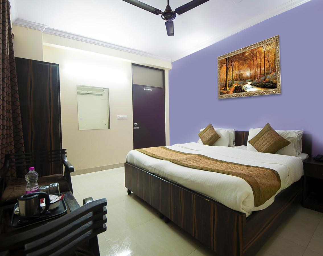 Airport Hotel Green Heights Yeni Delhi Dış mekan fotoğraf