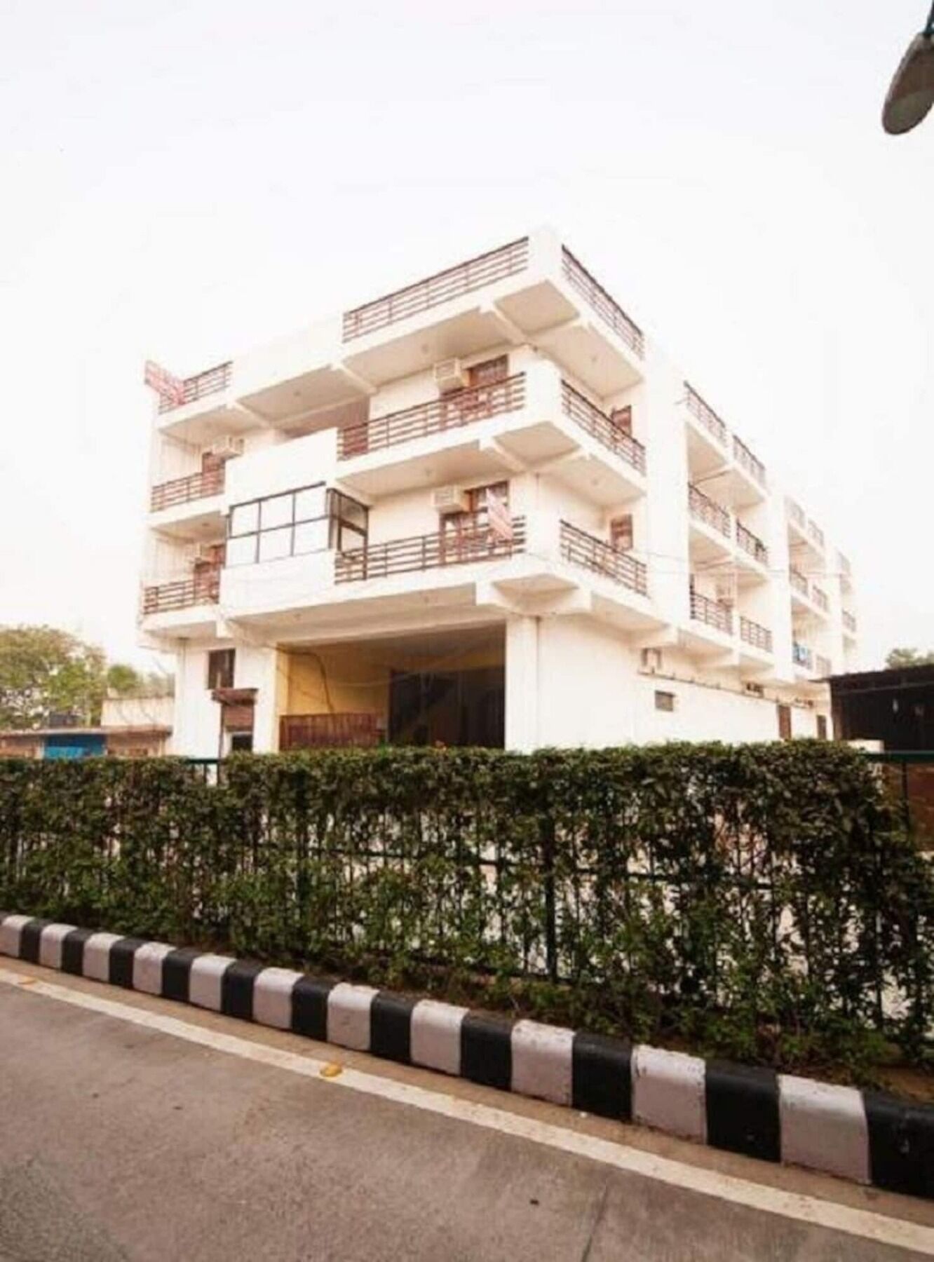 Airport Hotel Green Heights Yeni Delhi Dış mekan fotoğraf